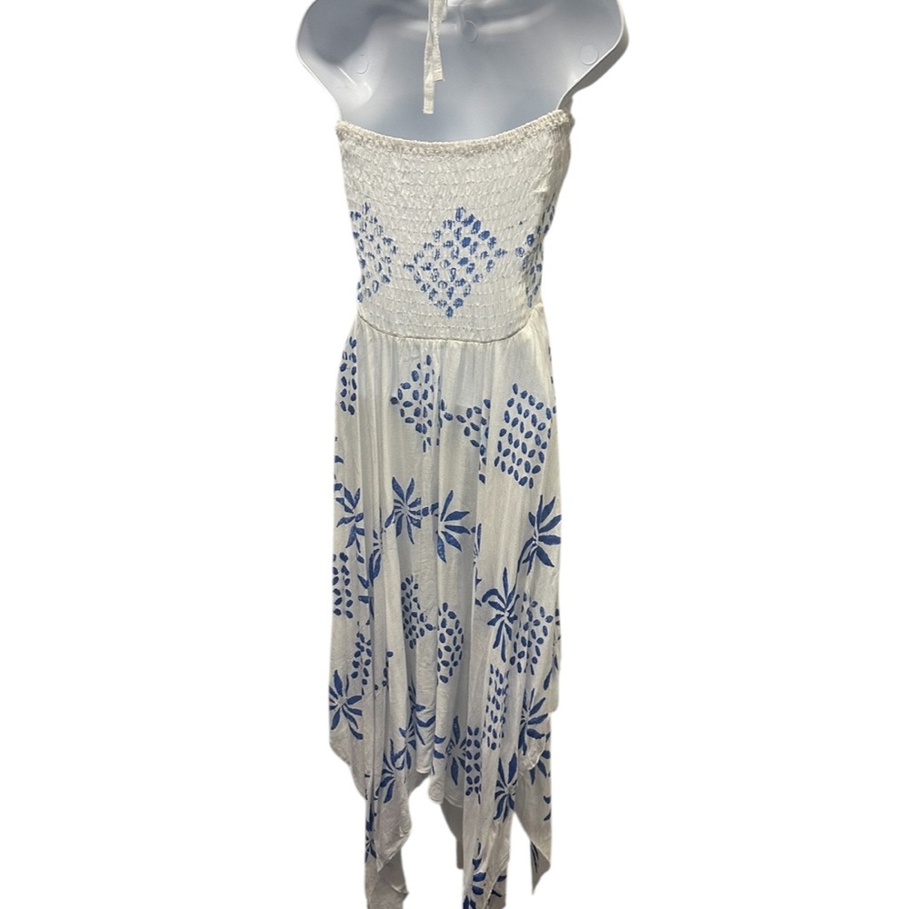 M/L. White and Blue Halter Dress. TURQ01 - Picture 2 of 2